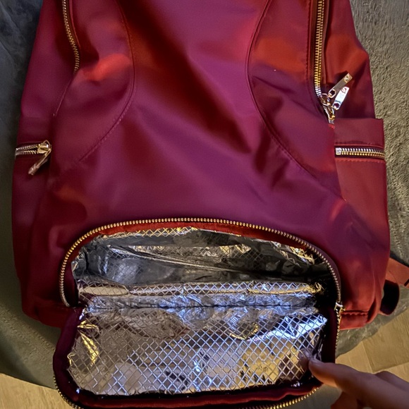 Buff bunny  sports bag with laptop carrier - Picture 6 of 15